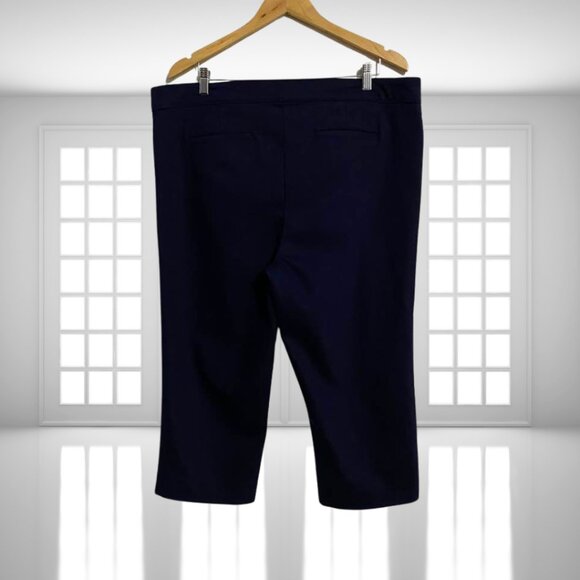 Chaps Navy Blue Cropped Pants | Size 16W | Classic & Comfortable - Picture 3 of 14